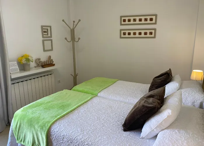 Apartamentos Alcaniz, Silvia